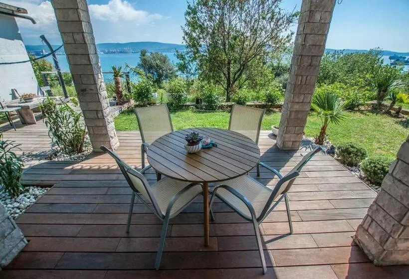 Sea View Apartments Debeli Rtič