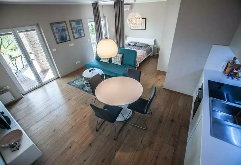 Sea View Apartments Debeli Rtič