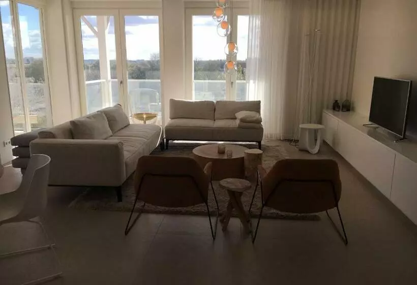 Cadzand Dream Beach, Pool And Wellness Apartment