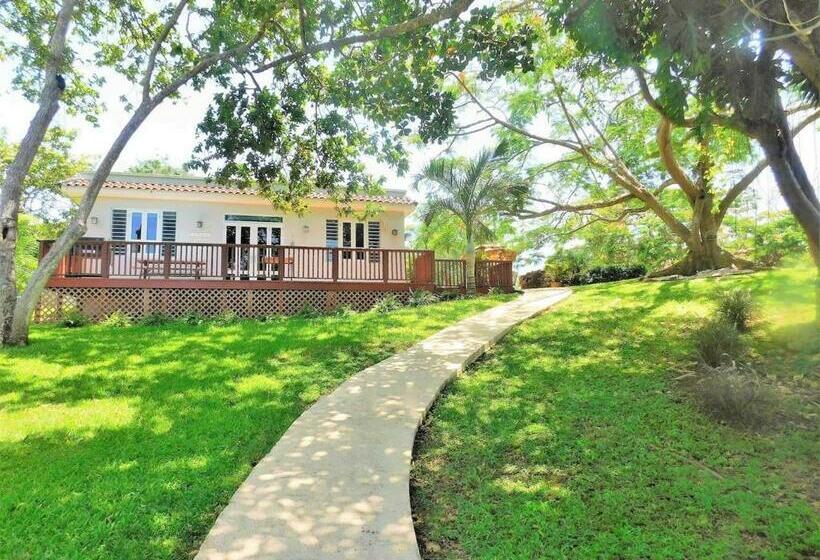 Isabela Villa Bonita   Vacation & Event Venue Sleeps 50!