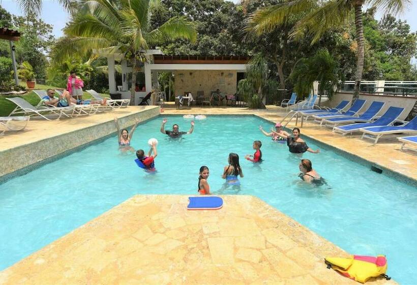 Isabela Villa Bonita   Vacation & Event Venue Sleeps 50!