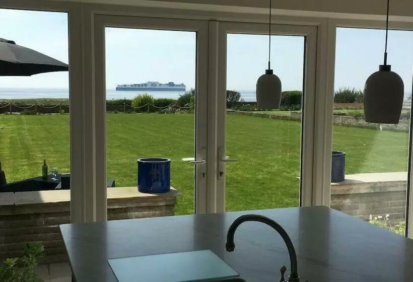 Sea View Luxury Beach House