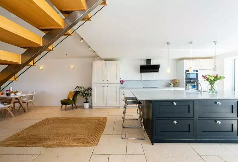 Sea View Luxury Beach House