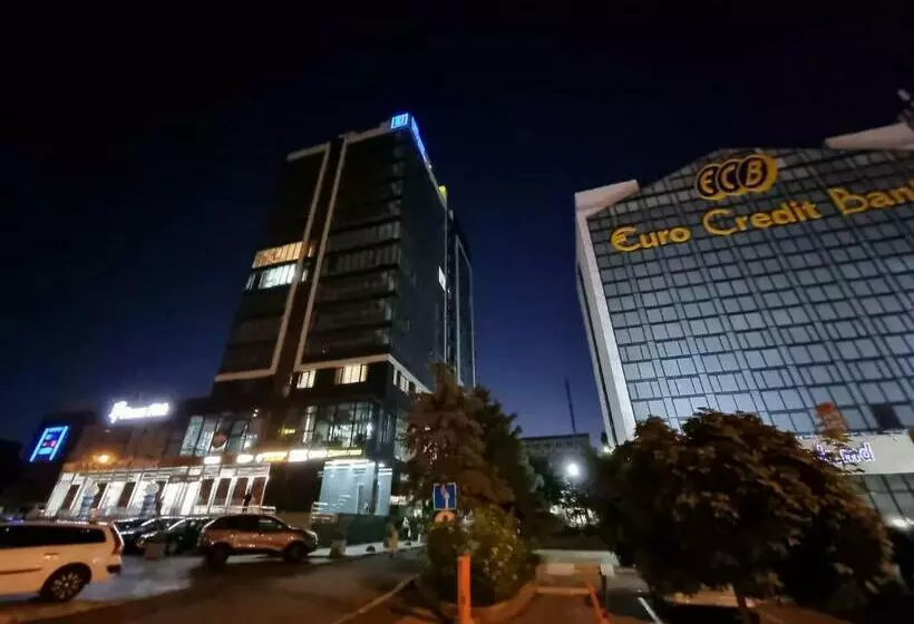 Ultra Central Ismail Street Stefan Cel Mare Boulevard Chisinau!