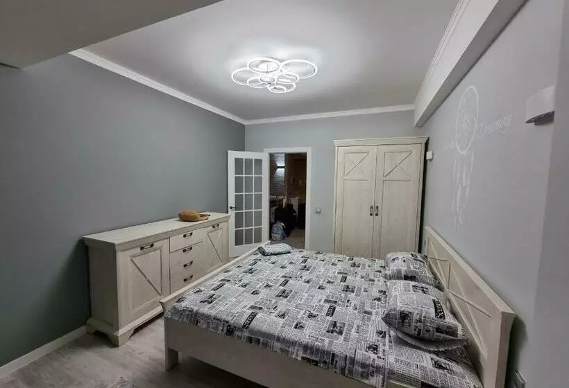 Ultra Central Ismail Street Stefan Cel Mare Boulevard Chisinau!