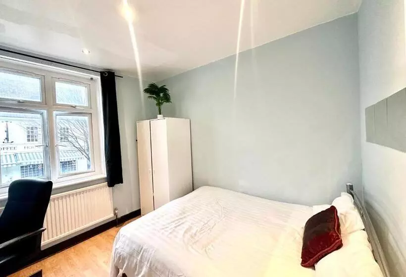 Kings Cross Guest House