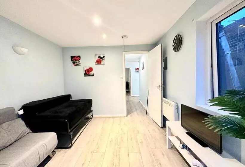 Kings Cross Guest House