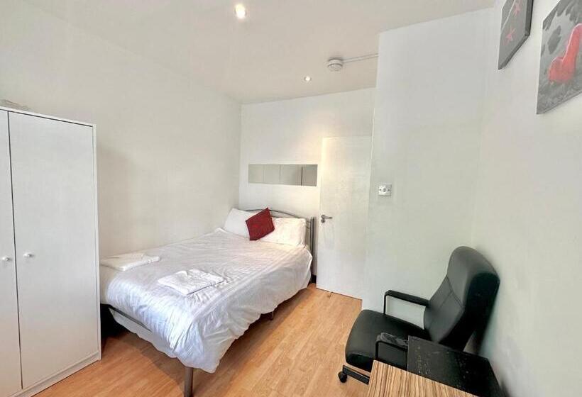 Kings Cross Guest House