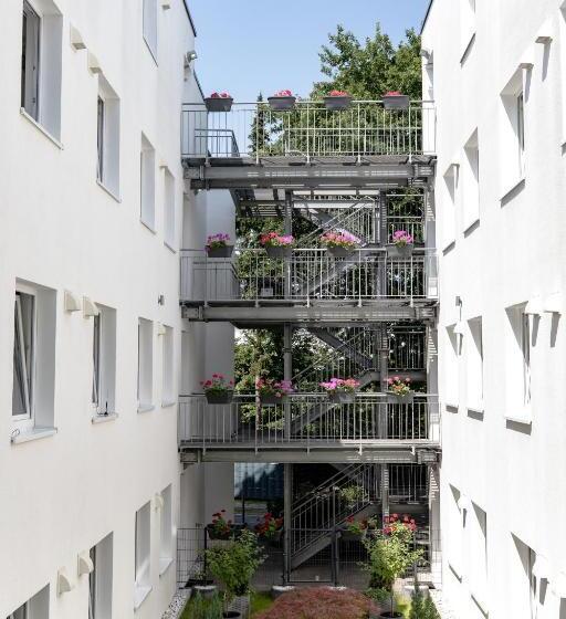 Grobo Apartments