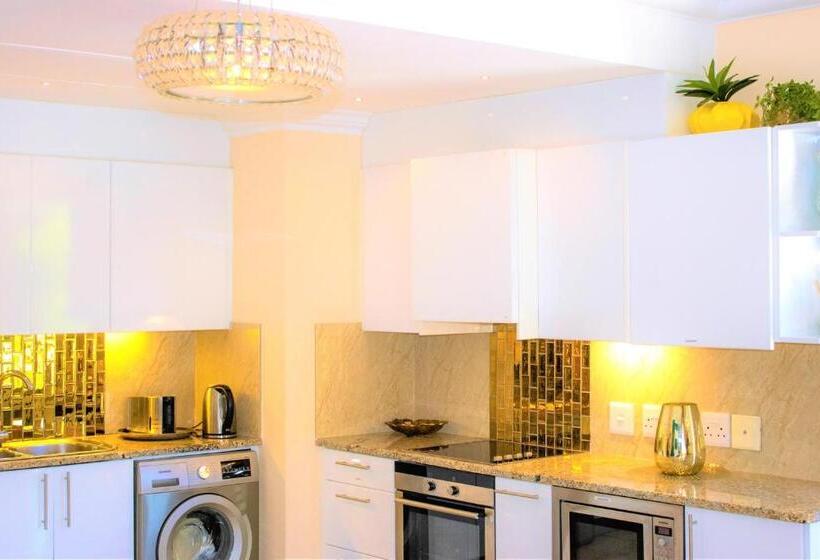 Luxury Apartment, Near V&a Waterfront And Cpt Stadium