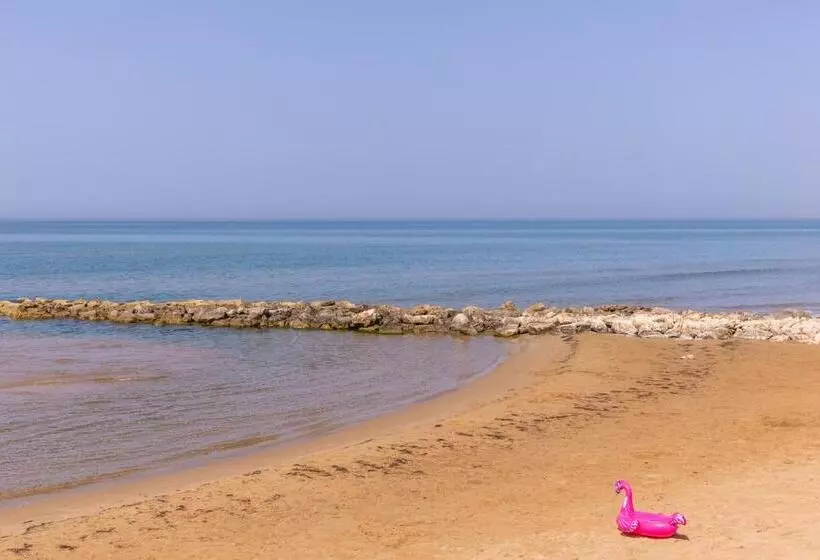 Villa Pasitea Fronte Mare