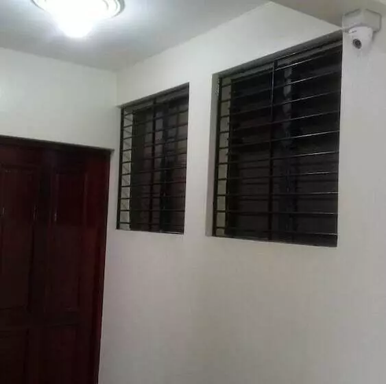 Apartamento Hotel La Española