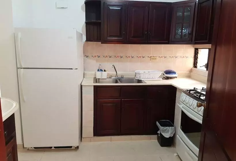 Apartamento Hotel La Española