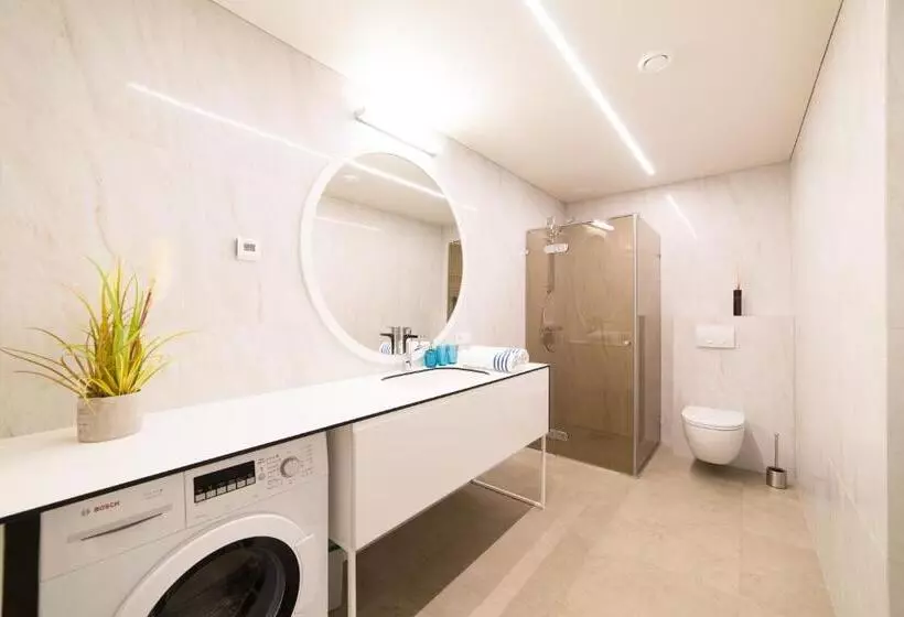 Benetis Apartments