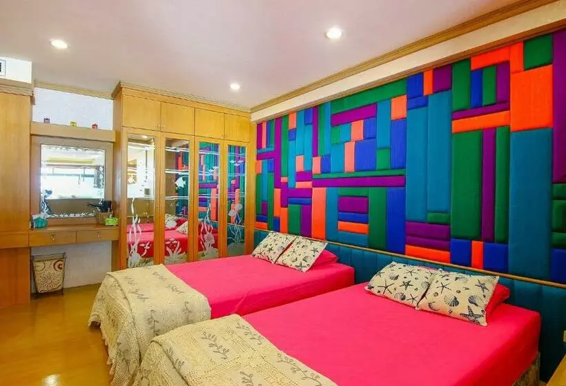 Cha Am Beach Club