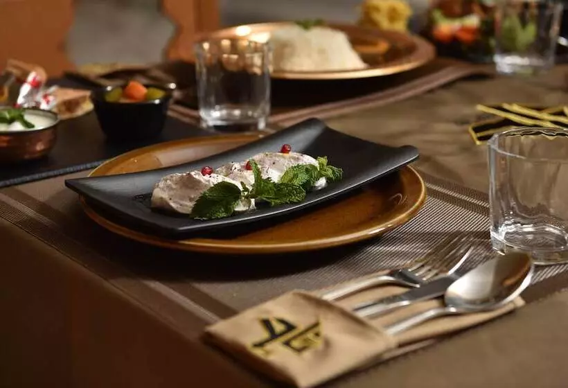 Luxe Grand Hotel Apartments