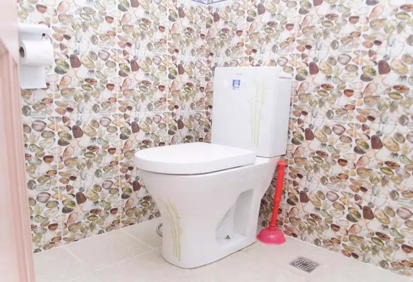 Julz Tropical Apartments