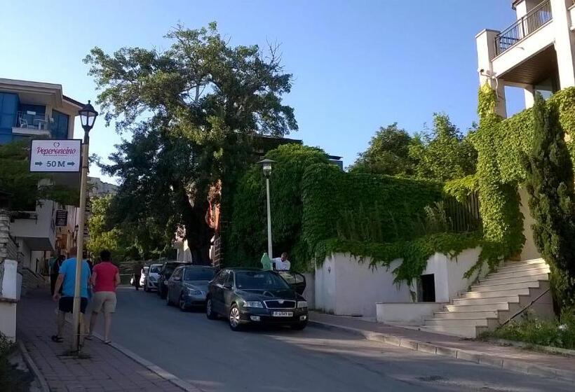 Marina City Panoramic Sea View Apartment
