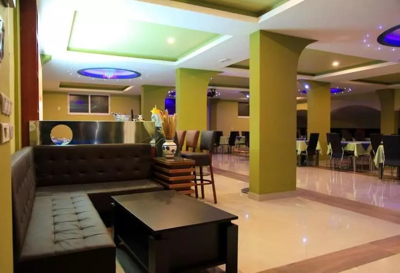 Aparthotel Villa Primafila