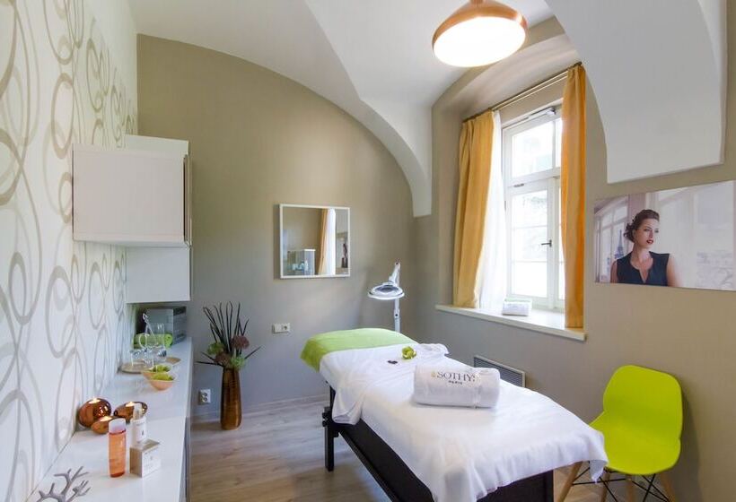 Castle Residence Praha