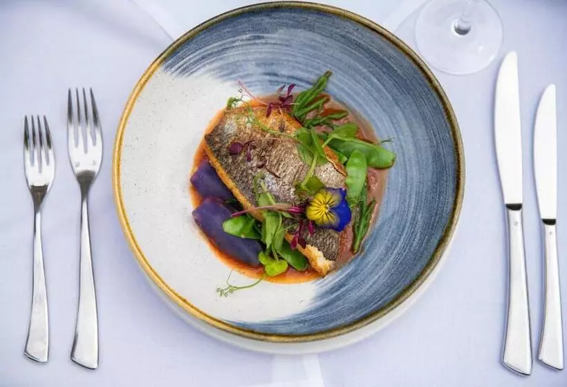 Hartnoll Hotel & Spa