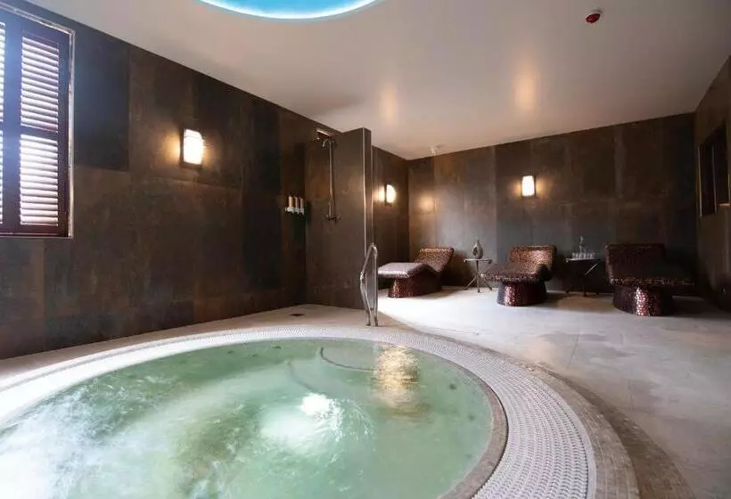 Hartnoll Hotel & Spa