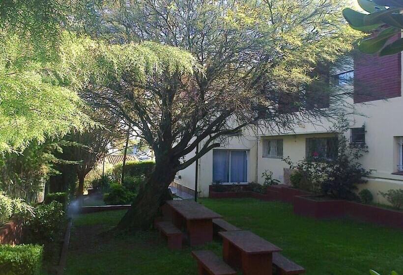 ホテル Aoma Villa Carlos Paz