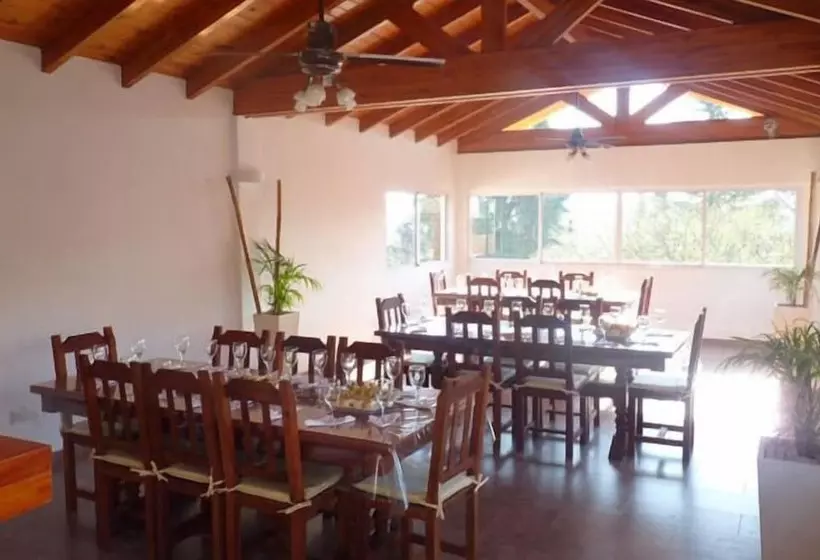 Hotel Aoma Villa Carlos Paz