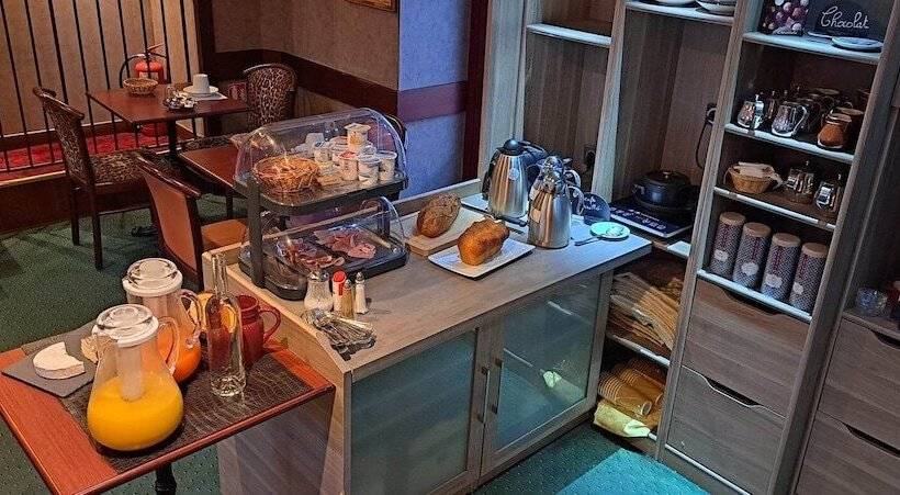 בית מלון כפרי Au Relais Nivernais