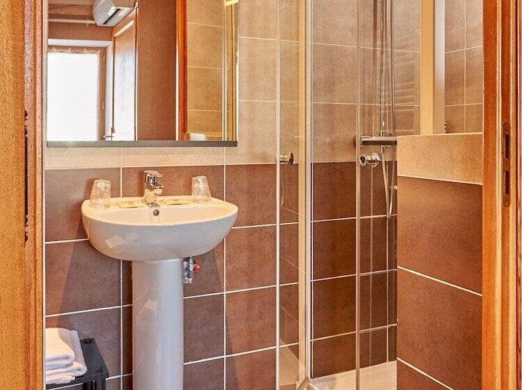 בית מלון כפרי Au Relais Nivernais