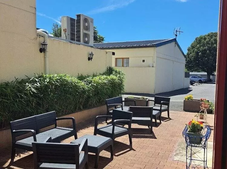 Отель Au Relais Nivernais