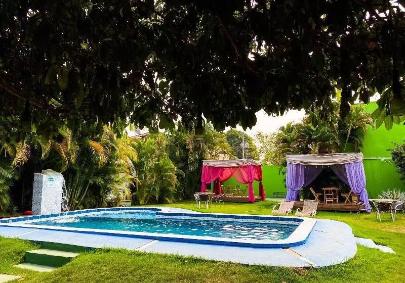 ホテル Caranda Eco Ville