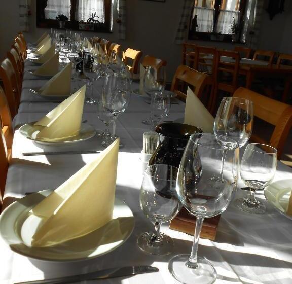 호텔 Diófa Panzió