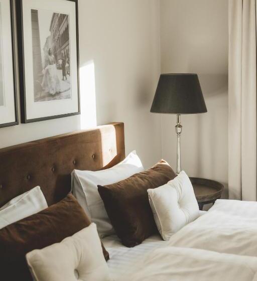 هتل Frost Boutique