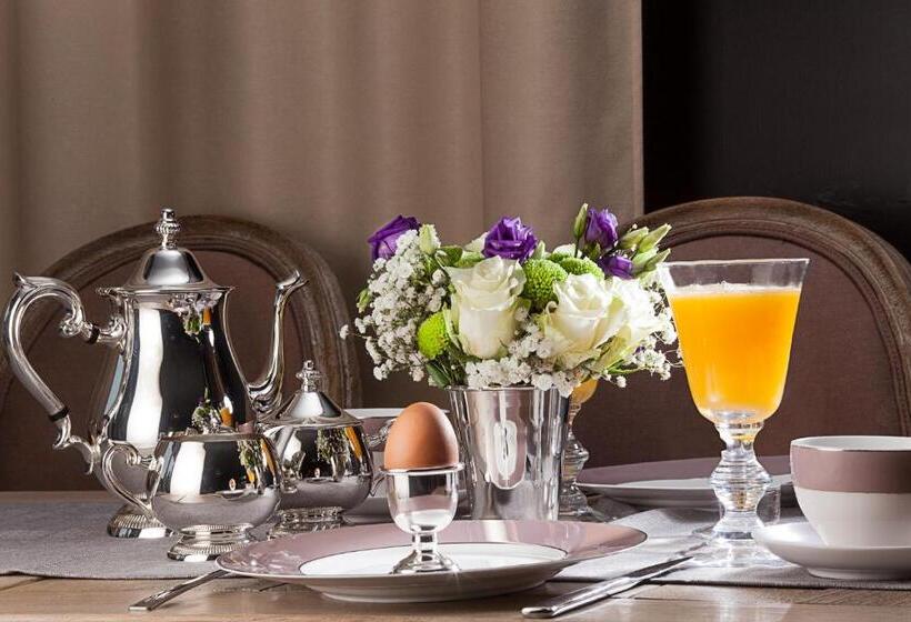 هتل Frost Boutique