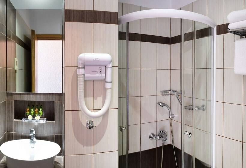 호텔 Karalis Beach