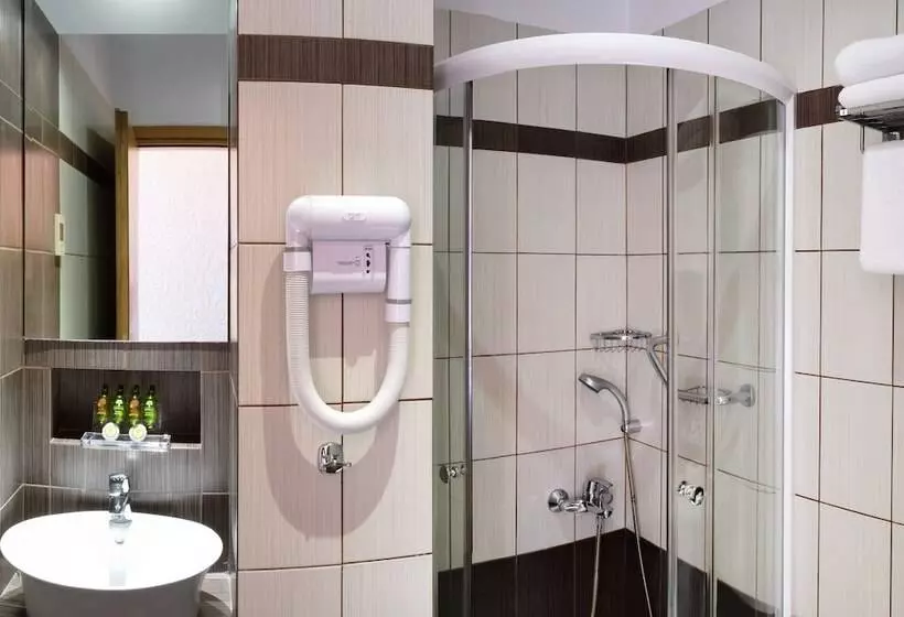 호텔 Karalis Beach