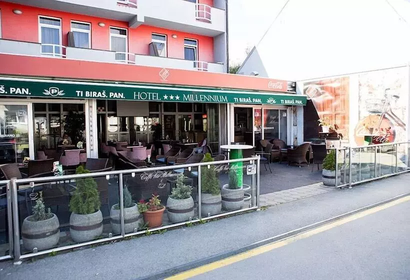 Hotel Millennium