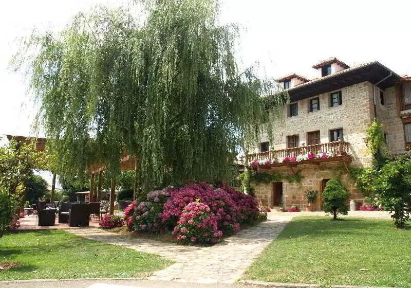 בית מלון כפרי Hostería El Pomar