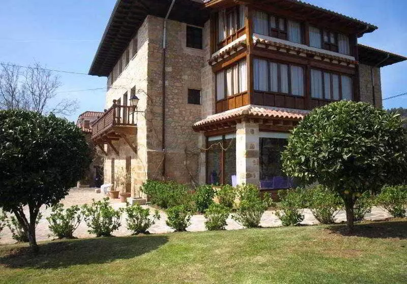 בית מלון כפרי Hostería El Pomar