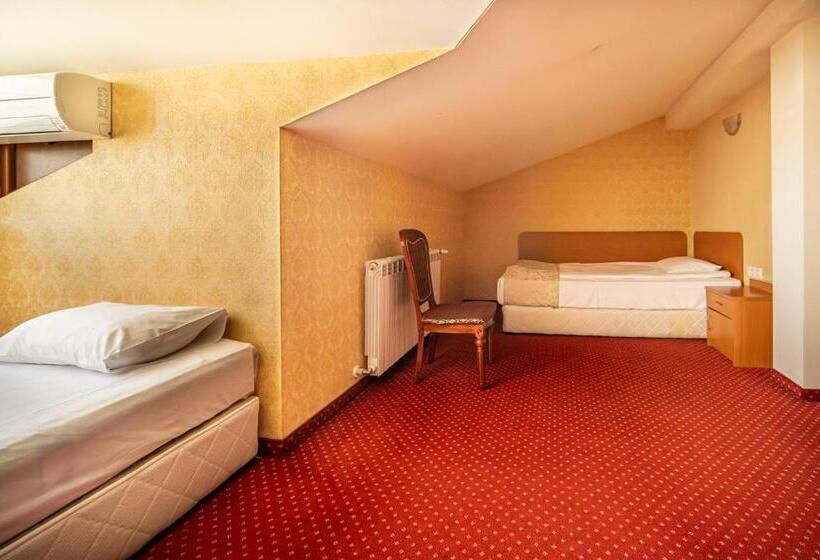 호텔 Sevastokrator Relax & Congress