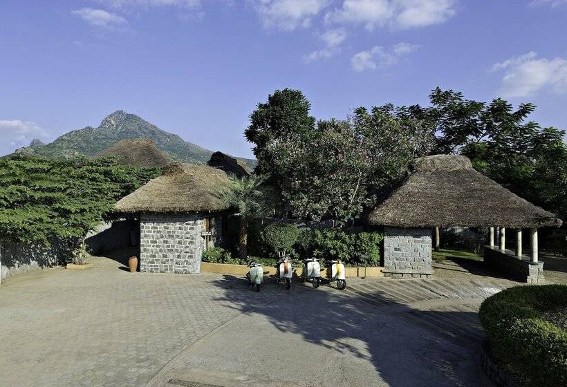 בית מלון כפרי Sparsa Resort Thiruvanamalai