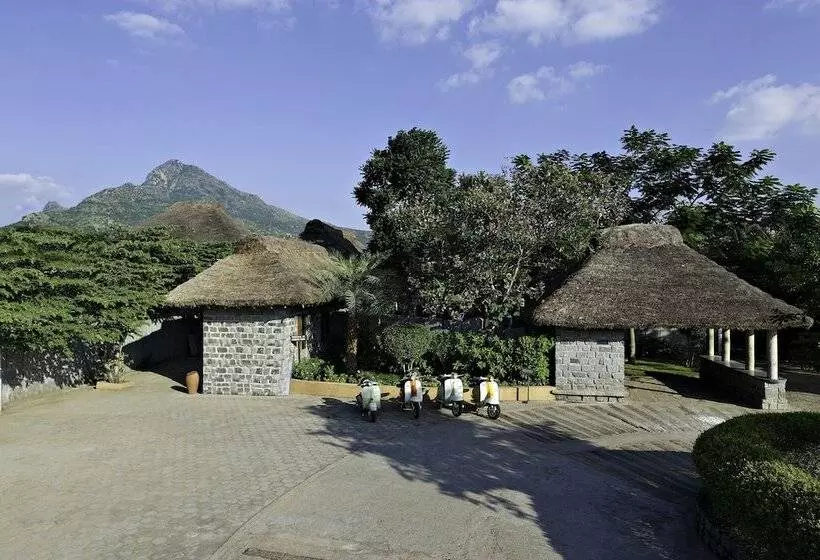 Отель Sparsa Resort Thiruvanamalai