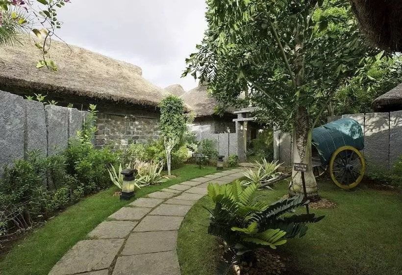 Отель Sparsa Resort Thiruvanamalai