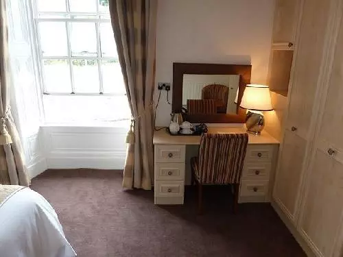 酒店 The Queens , Q Bar & Bistro