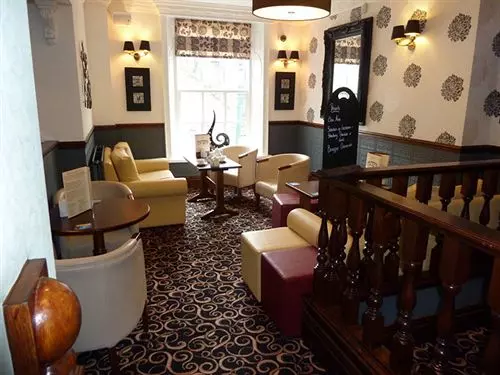 酒店 The Queens , Q Bar & Bistro