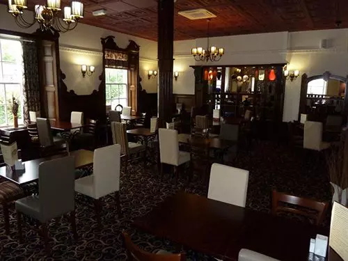 酒店 The Queens , Q Bar & Bistro