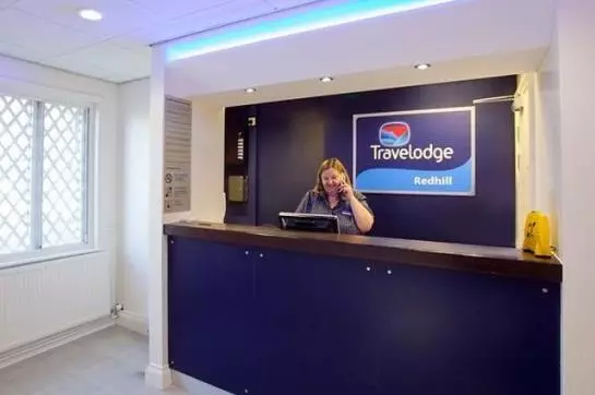 Отель Travelodge Redhill