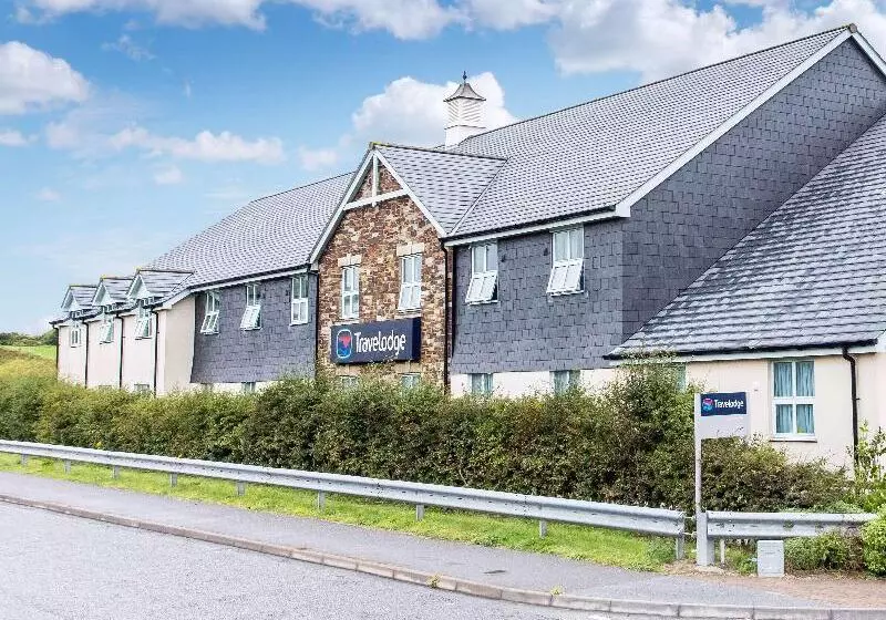 호텔 Travelodge Wadebridge
