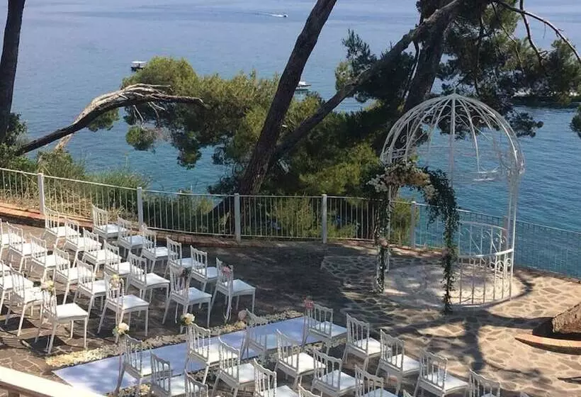 هتل Villa Delle Meraviglie